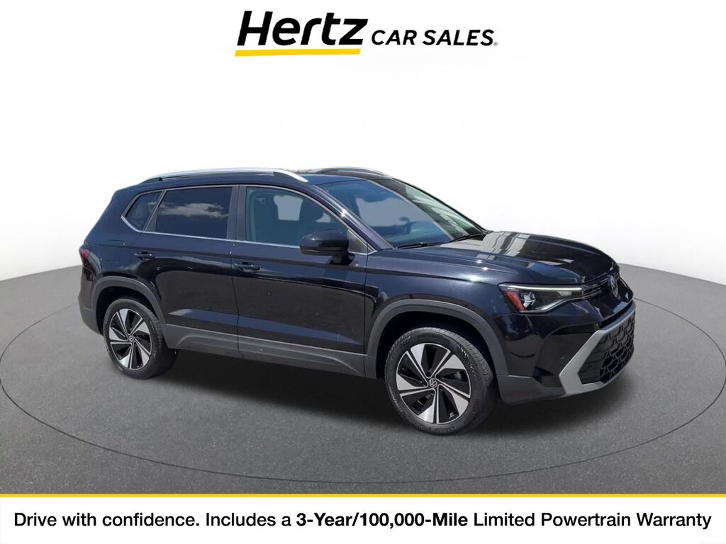 2025 Volkswagen Taos SE — photo 1 of 11