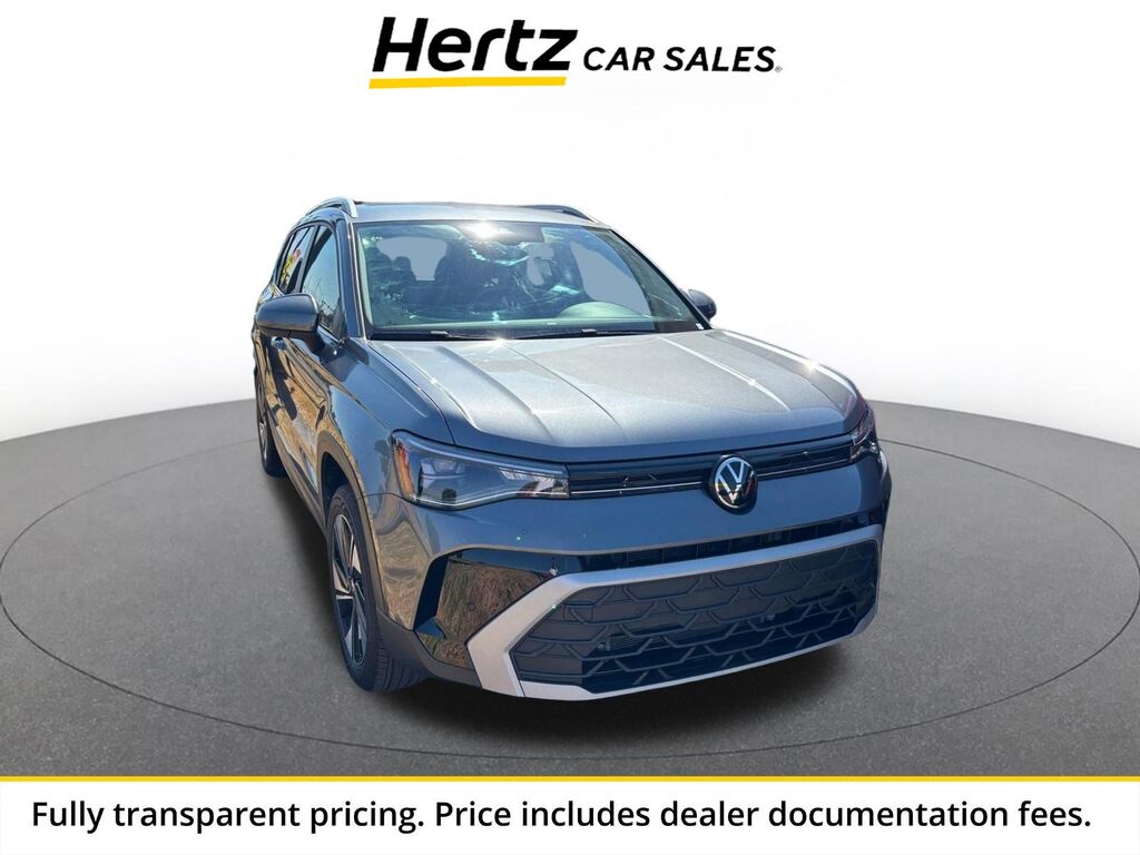 2026 Volkswagen Taos SE — photo 1 of 11