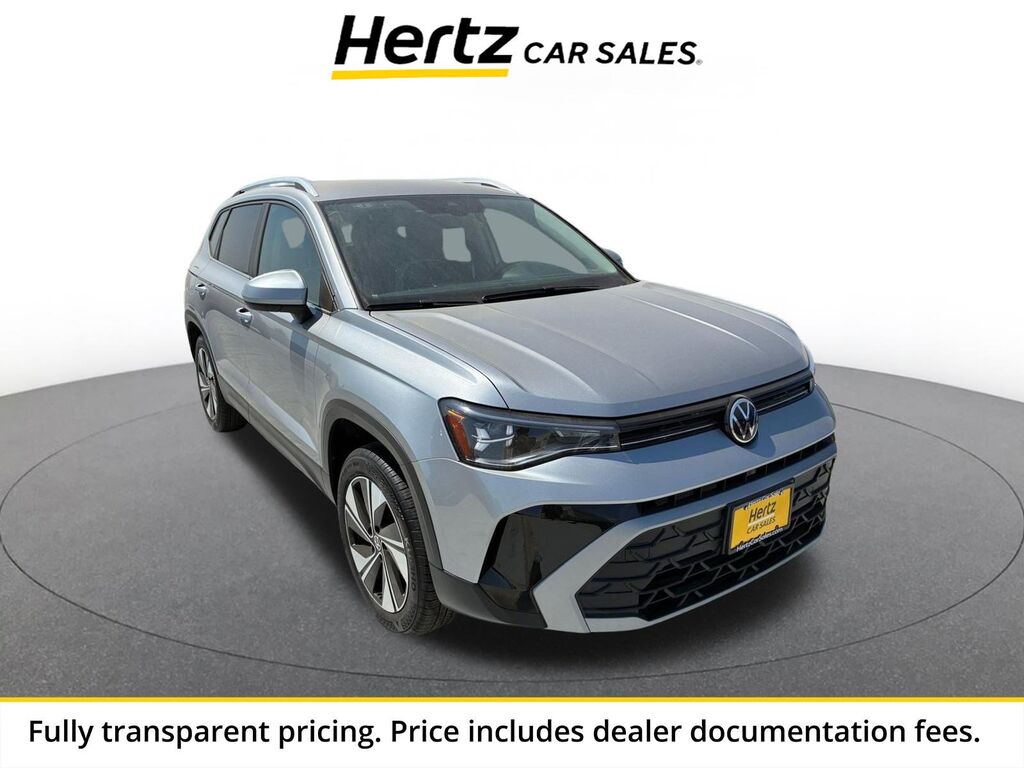 2026 Volkswagen Taos SE — photo 1 of 11