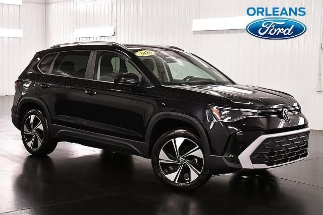 2026 Volkswagen Taos SE 4Motion