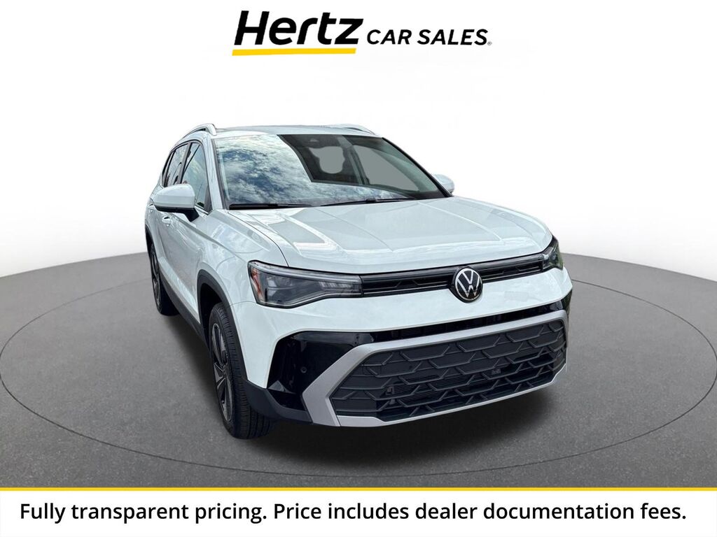 2026 Volkswagen Taos SE — photo 1 of 11