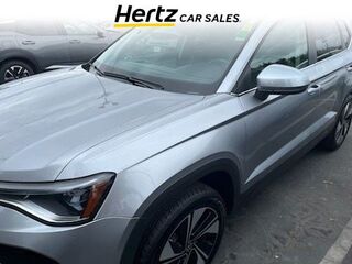 2026 Volkswagen Taos SE