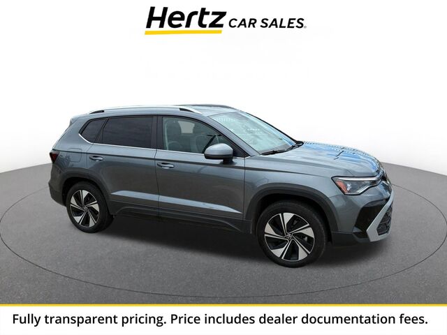 2026 Volkswagen Taos SE