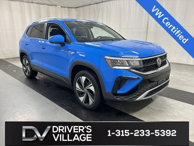 2024 Volkswagen Taos SE 4Motion