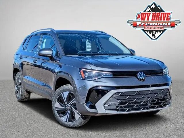 2025 Volkswagen Taos SE 4Motion