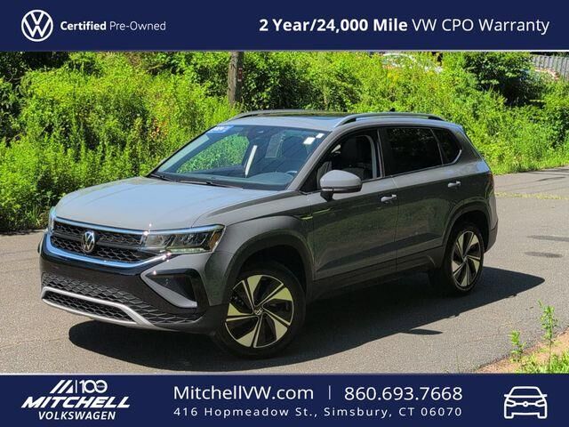 2024 Volkswagen Taos SE 4Motion