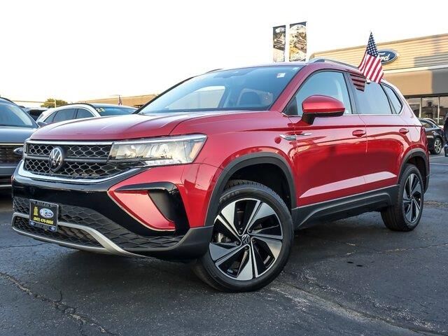 2024 Volkswagen Taos SE 4Motion
