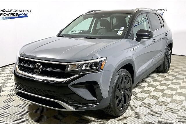 2024 Volkswagen Taos SE 4Motion