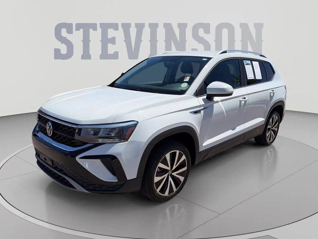 2022 Volkswagen Taos SE 4Motion