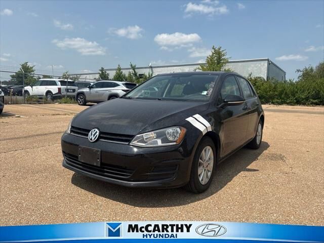 2016 Volkswagen Golf TSI S
