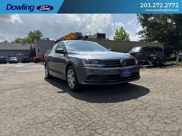 2017 Volkswagen Jetta 1.4T S — photo 1 of 13