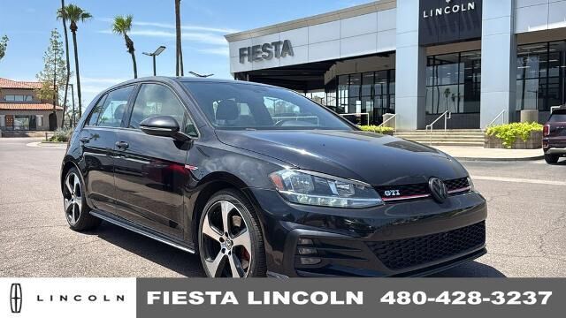 2018 Volkswagen Golf GTI S