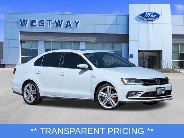 2017 Volkswagen Jetta 2.0T GLI