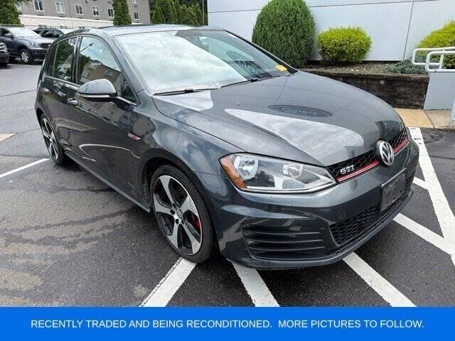 2017 Volkswagen Golf GTI S