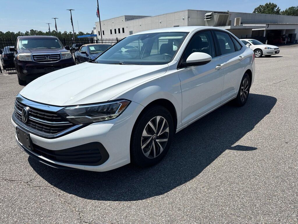 2024 Volkswagen Jetta S — photo 1 of 13
