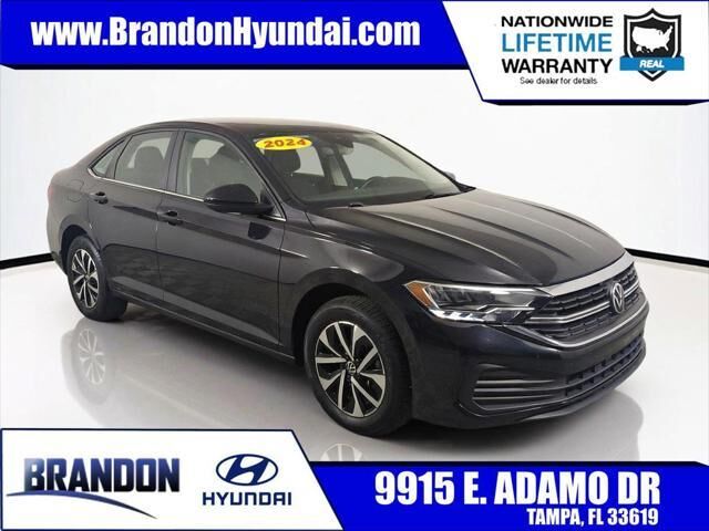 2024 Volkswagen Jetta S — photo 1 of 13