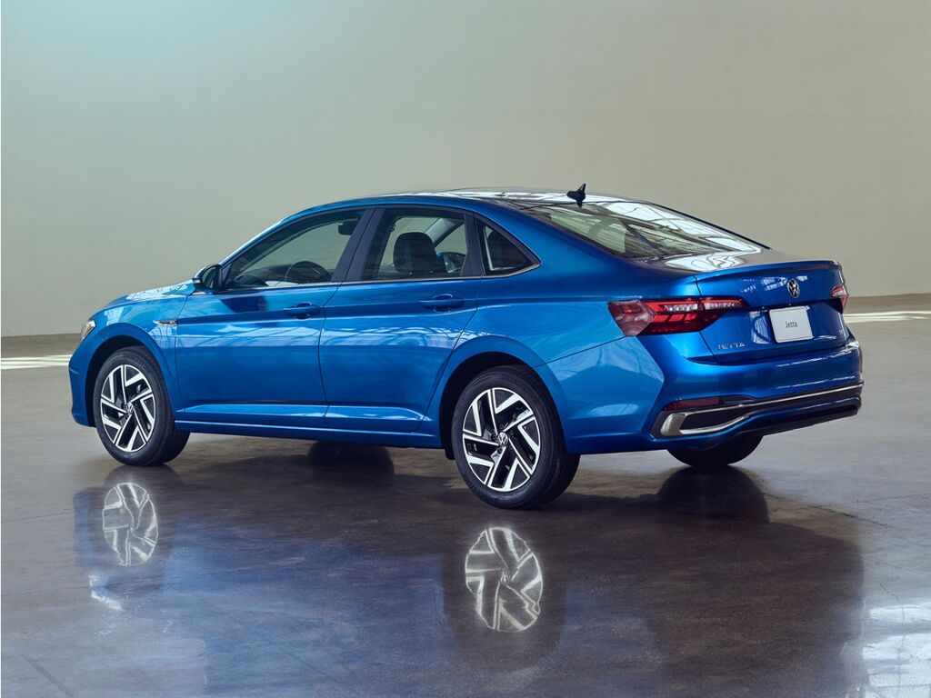 2024 Volkswagen Jetta 1.5T S — photo 1 of 13