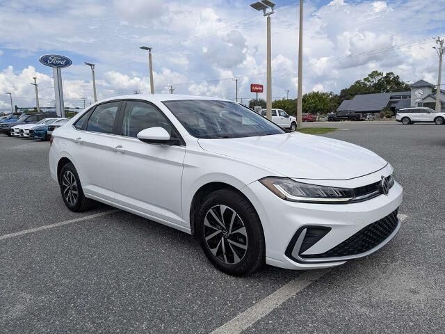 2025 Volkswagen Jetta S