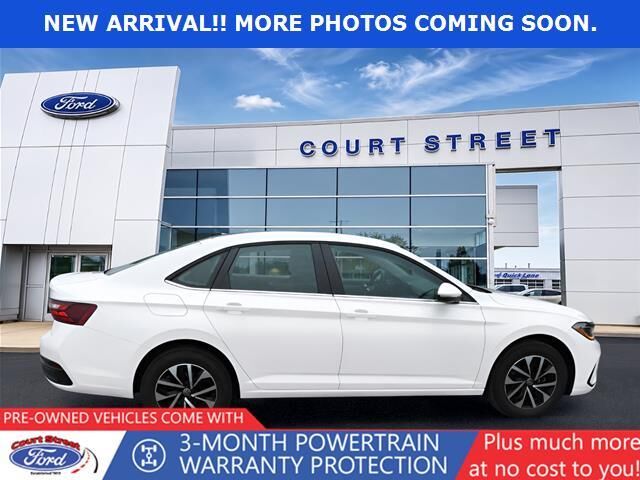 2025 Volkswagen Jetta S