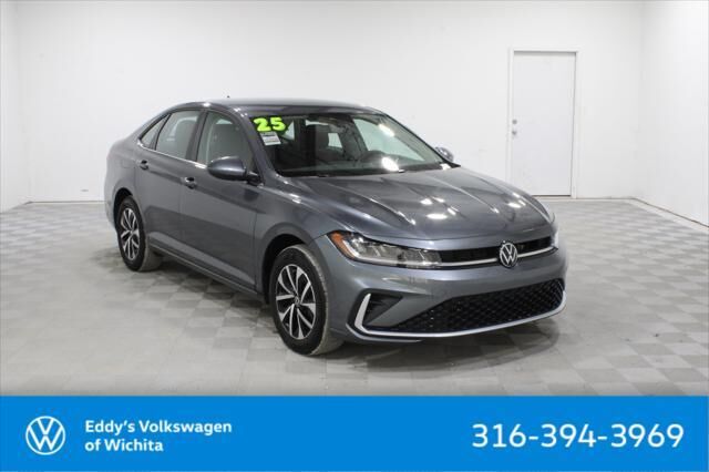 2025 Volkswagen Jetta S — photo 1 of 27