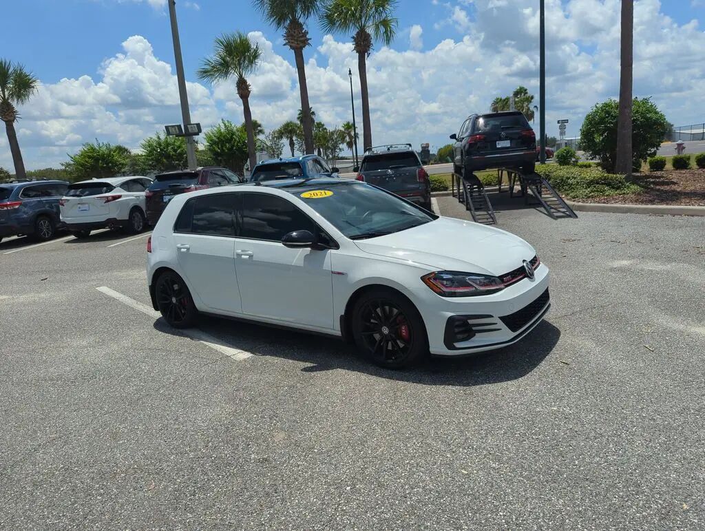 2021 Volkswagen Golf GTI S — photo 1 of 13