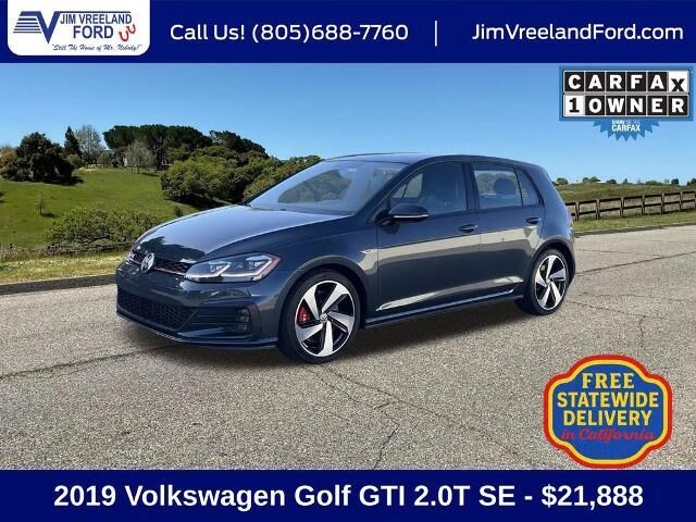 2019 Volkswagen Golf GTI S