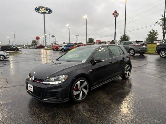 2020 Volkswagen Golf GTI S