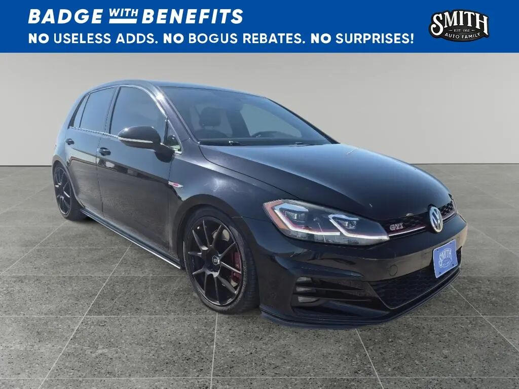 2019 Volkswagen Golf GTI S — photo 1 of 1