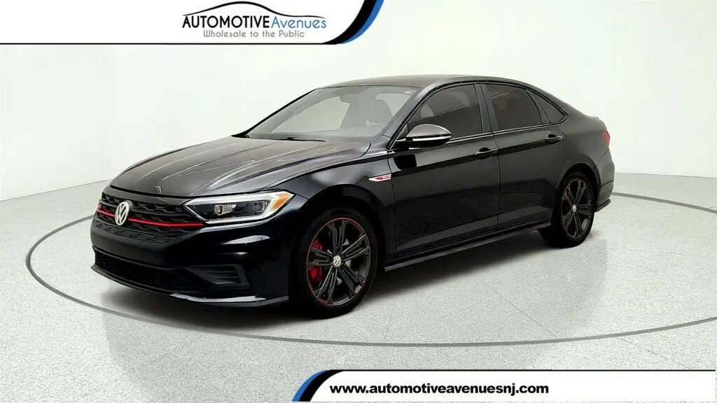 2019 Volkswagen Jetta GLI S — photo 1 of 13