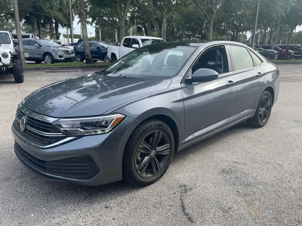 2024 Volkswagen Jetta SE — photo 1 of 5