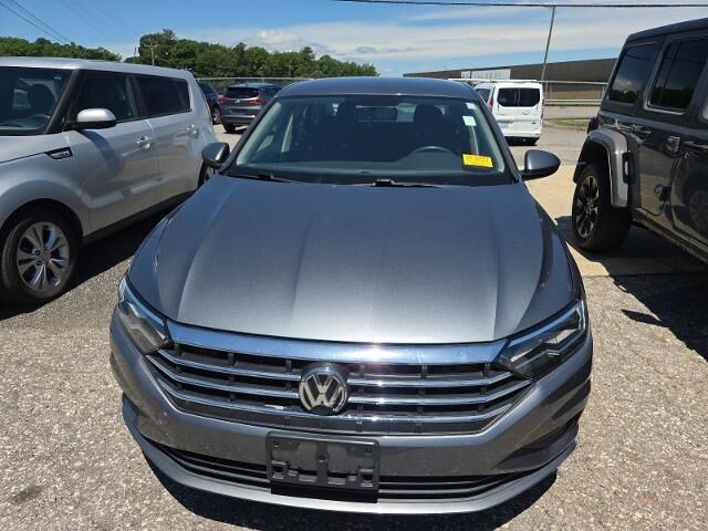 2019 Volkswagen Jetta S — photo 1 of 5