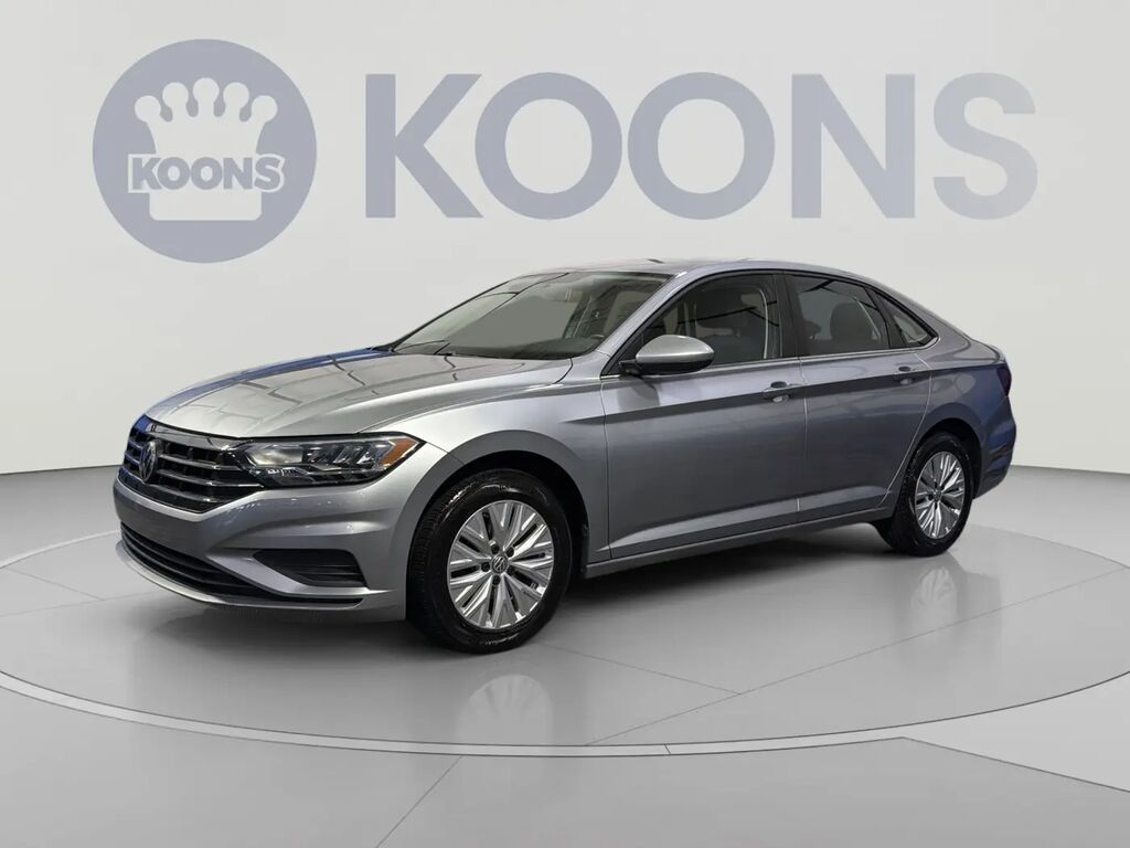2019 Volkswagen Jetta S — photo 1 of 13