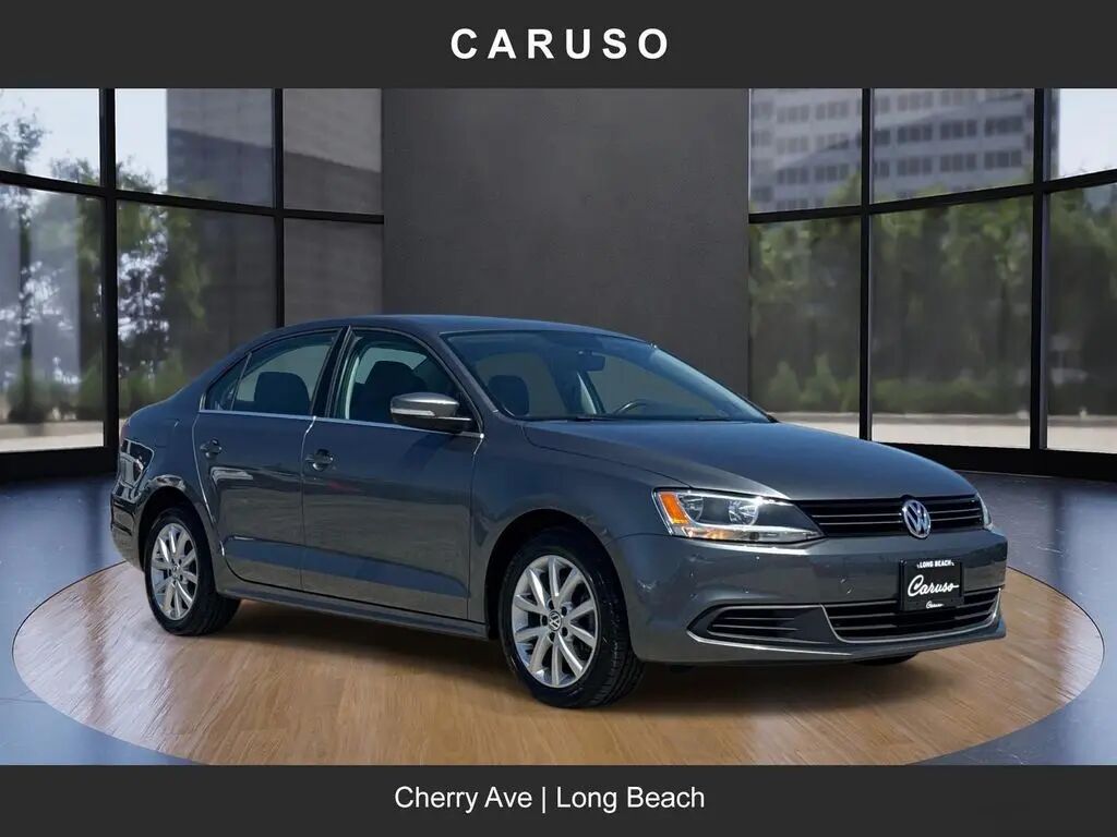 2013 Volkswagen Jetta SE PZEV — photo 1 of 13