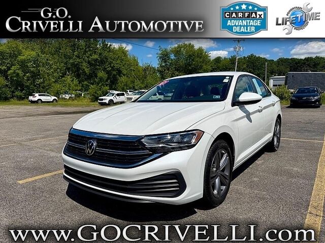 2023 Volkswagen Jetta SE Auto