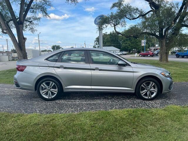 2024 Volkswagen Jetta SE