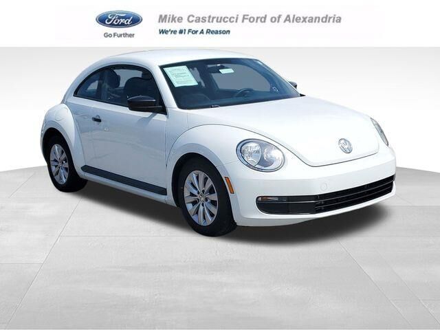 2015 Volkswagen Beetle 1.8T Classic PZEV