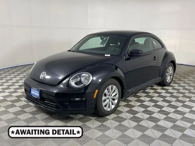 2018 Volkswagen Beetle 2.0T S