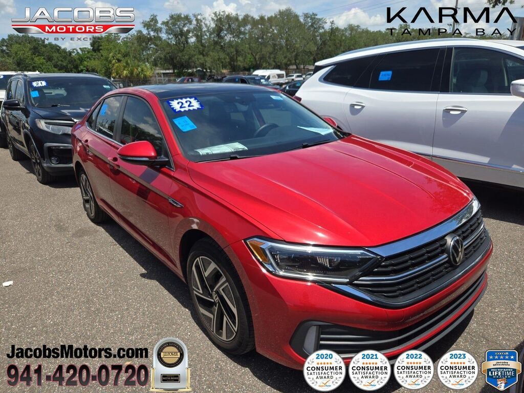 2022 Volkswagen Jetta SEL — photo 1 of 10