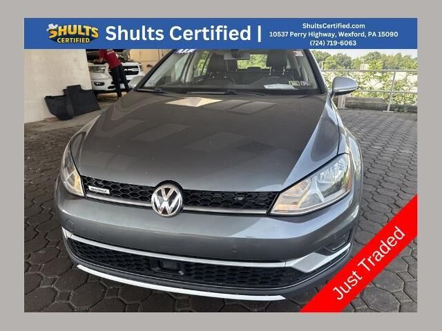 2017 Volkswagen Golf Alltrack TSI S 4Motion