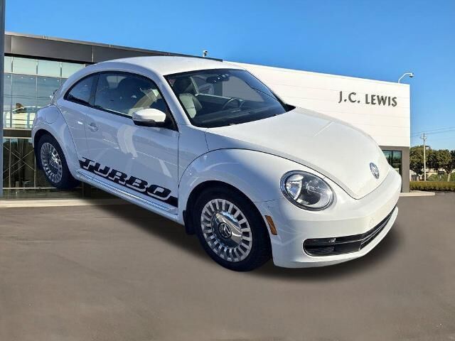 2016 Volkswagen Beetle 1.8T S PZEV
