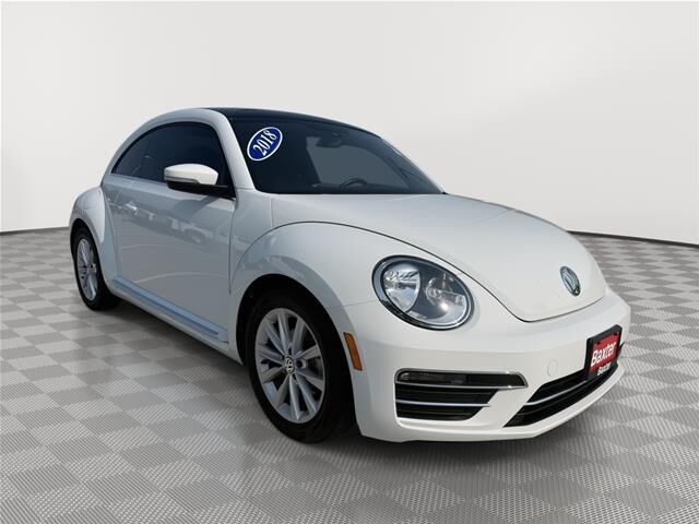 2018 Volkswagen Beetle 2.0T SE