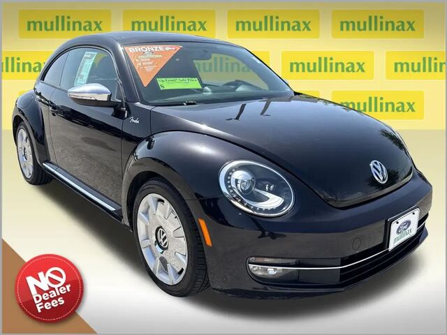 2013 Volkswagen Beetle Turbo Fender Edition