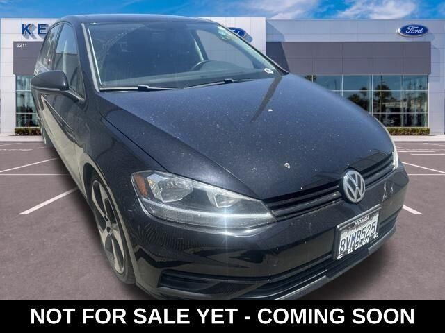 2020 Volkswagen Golf TSI
