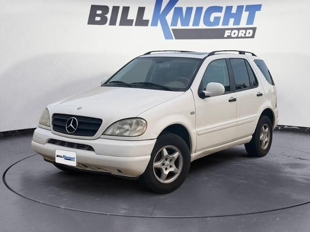 2001 Mercedes-Benz M-Class ML 320