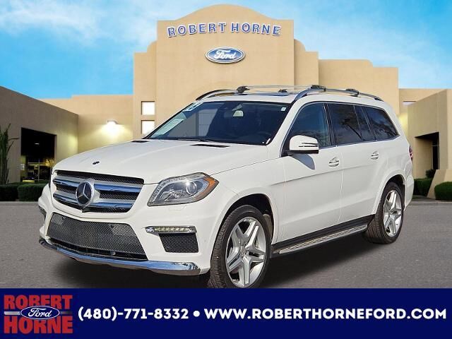 2016 Mercedes-Benz GL-Class GL 550 4MATIC — photo 1 of 6