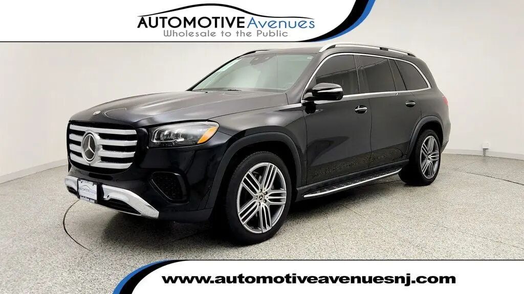 2024 Mercedes-Benz GLS GLS 450 — photo 1 of 13