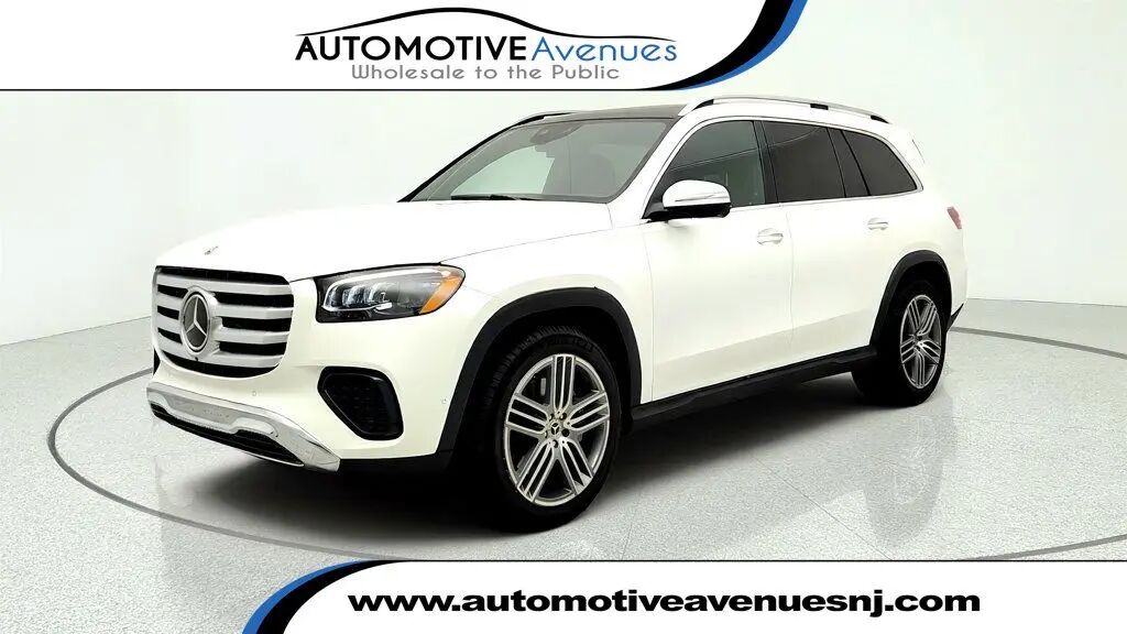 2025 Mercedes-Benz GLS GLS 450 — photo 1 of 13
