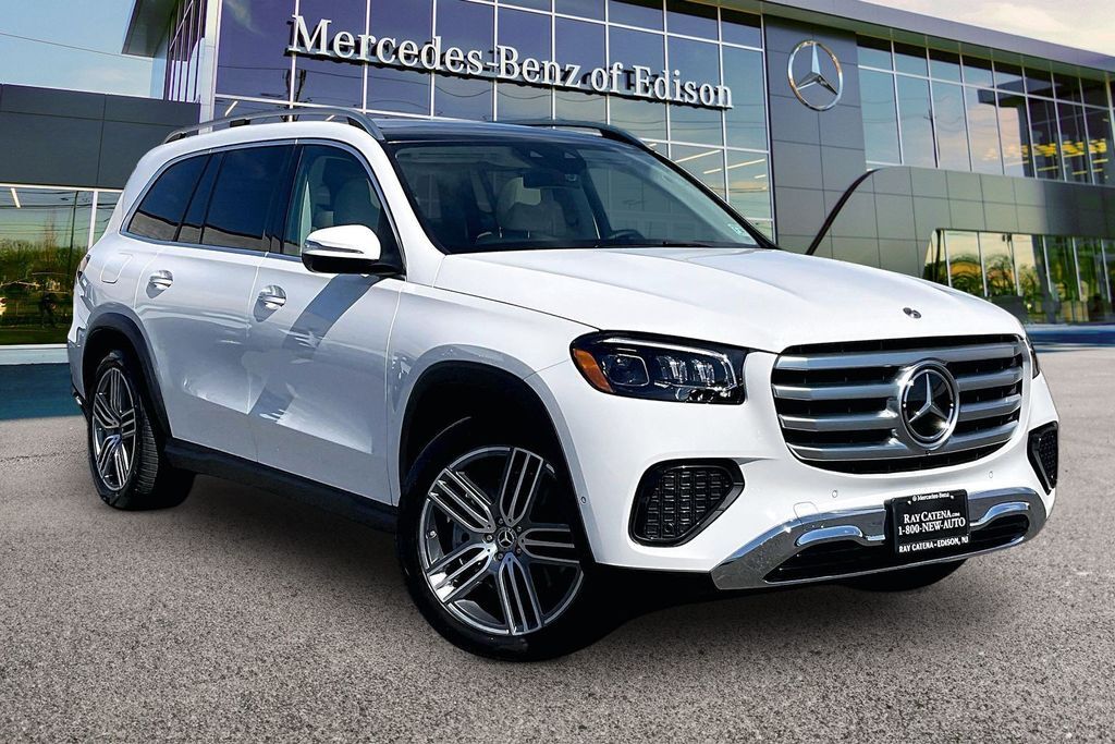 2026 Mercedes-Benz GLS GLS 450 — photo 1 of 13