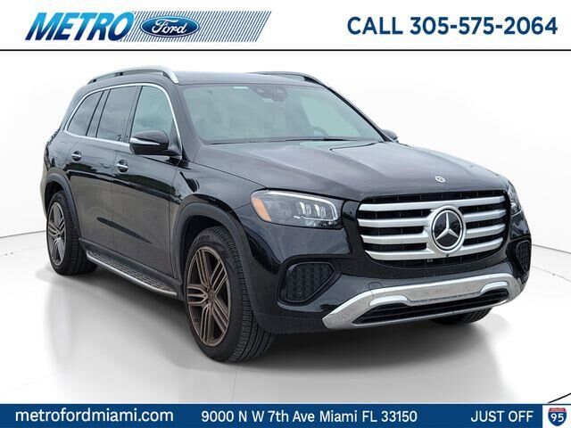 2025 Mercedes-Benz GLS GLS 450 — photo 1 of 13