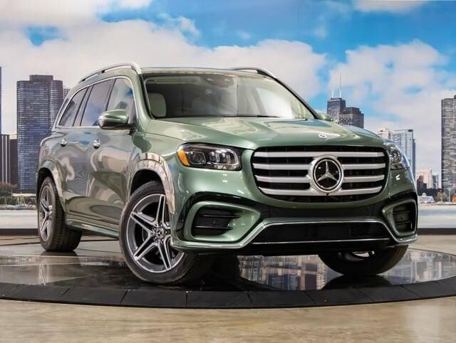 2026 Mercedes-Benz GLS GLS 450 — photo 1 of 13